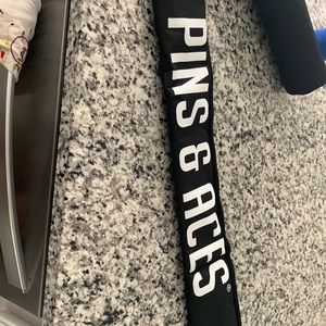 Pins and aces beer can cooler